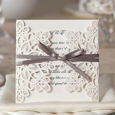 When should the wedding invitation be sent?